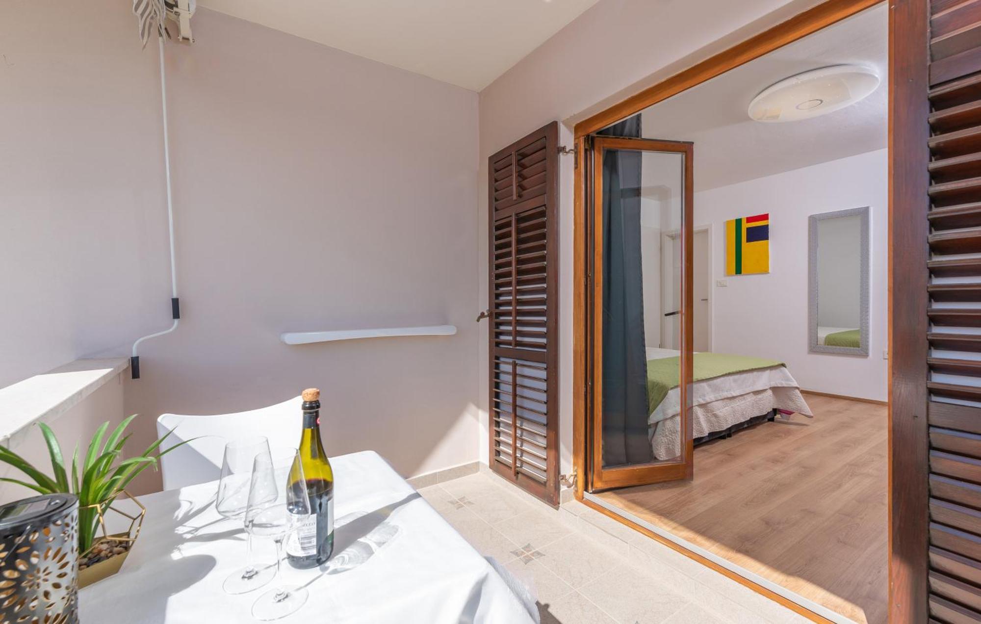 Apartments Viktor Poreč Zewnętrze zdjęcie