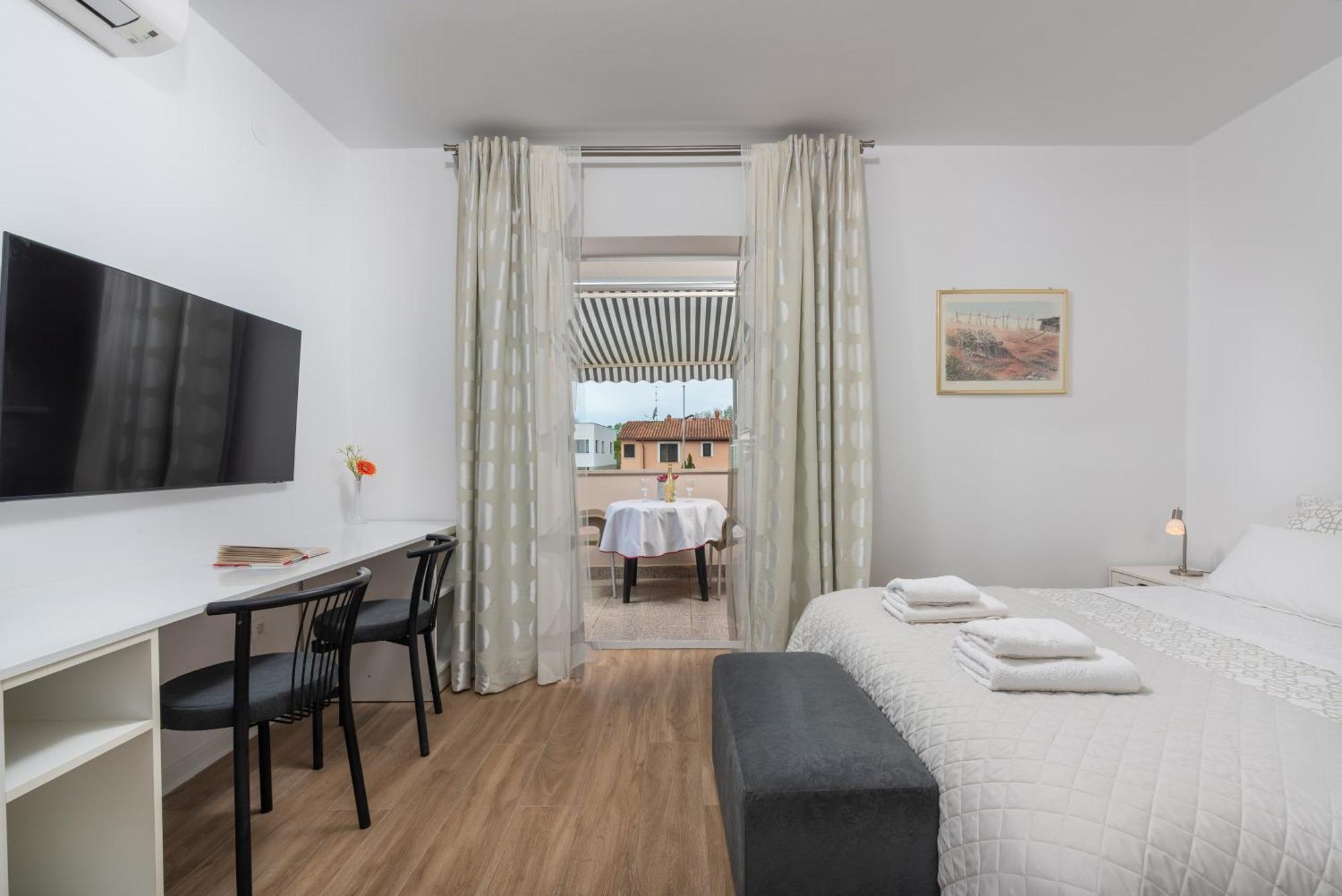 Apartments Viktor Poreč Zewnętrze zdjęcie