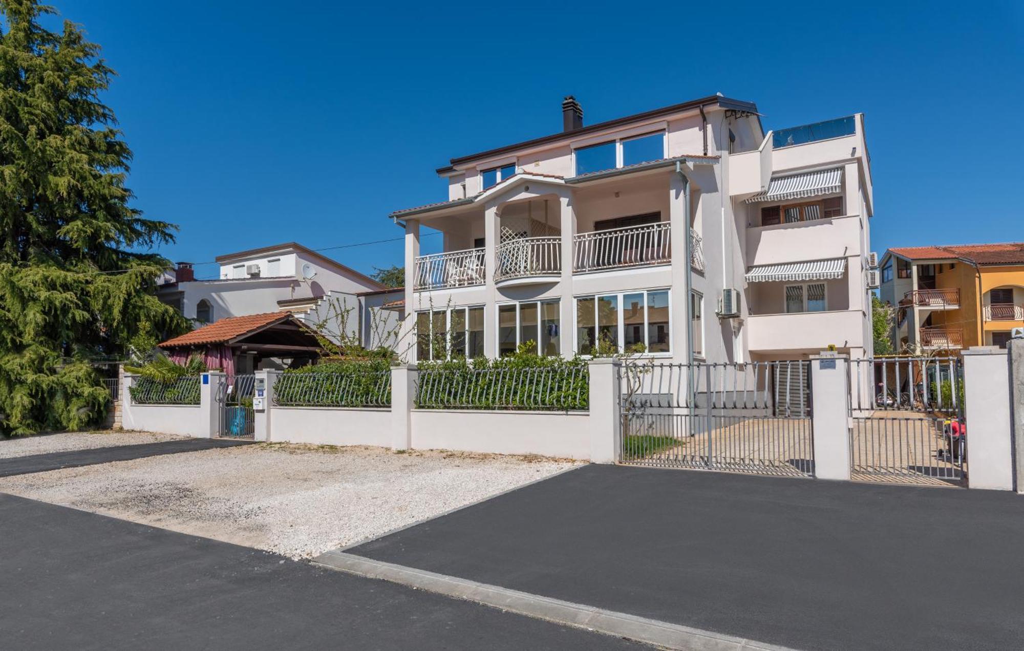 Apartments Viktor Poreč Zewnętrze zdjęcie